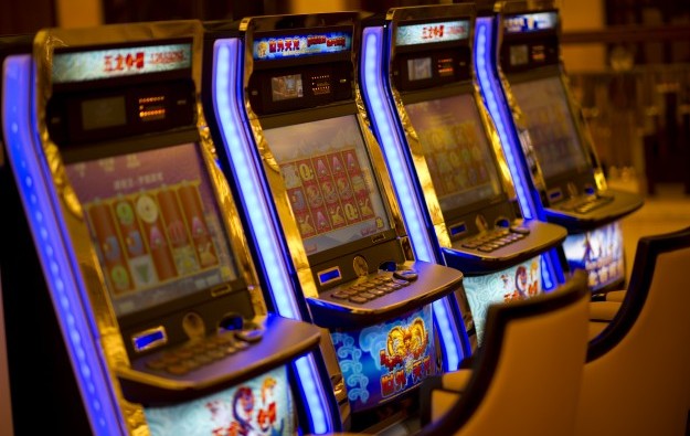 Tech to help Macau casinos recover, regulation needed: panel