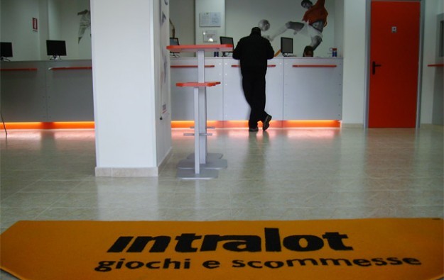 Intralot signs EUR200 million loan