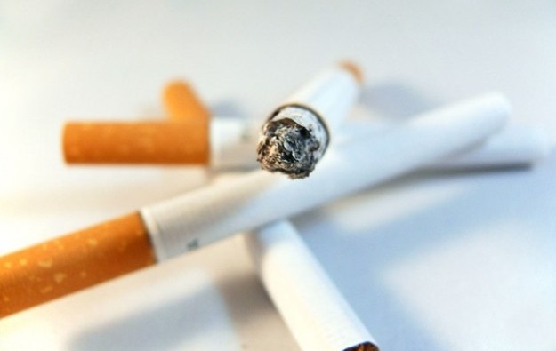 Macau officials restate wish to ban public indoor smoking