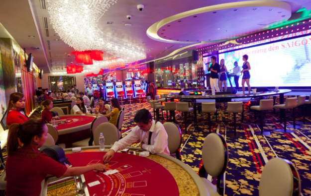 NagaCorp posts 35-pct casino revenue jump in 1Q 2016