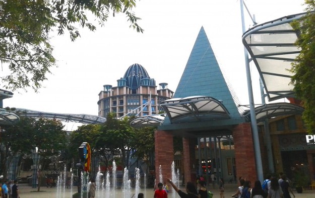 RWS visitors up but their daily spending down: Daiwa