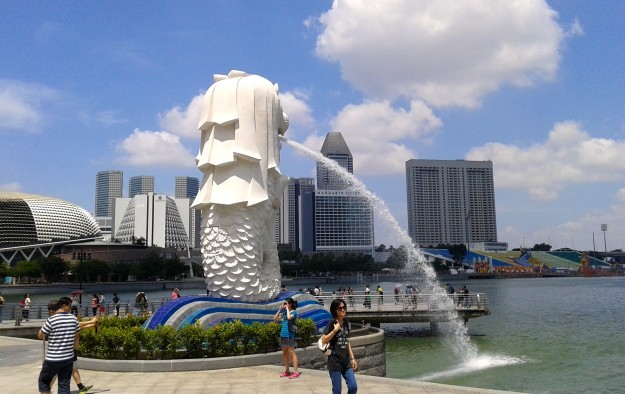 Visitors to Singapore up 7.4 pct in year to October