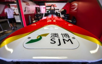 Local gaming firms back Macau GP despite bumpy path