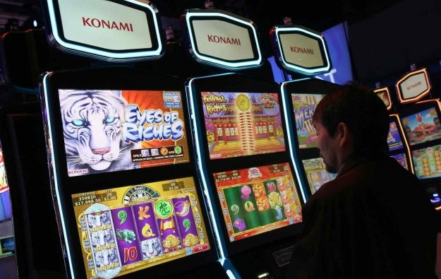GEN Singapore banks on Japan locals in casinos: Nomura