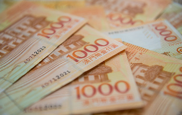 Macau govt forecasts US$27bln for 2024 casino GGR