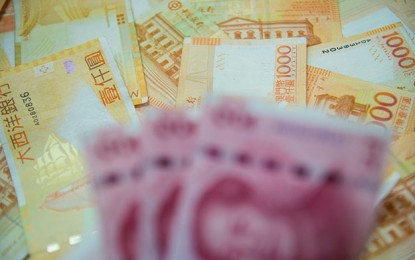 Crackdown continues on illegal Cotai money exchange