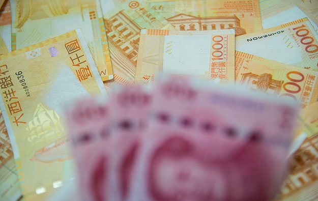Crackdown continues on illegal Cotai money exchange