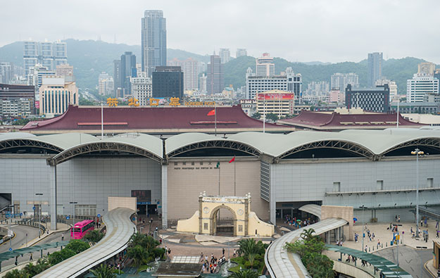 Macau bans entry to non-locals; mainland, HK, Taiwan ok