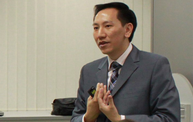 Gaming scholar Davis Fong named lawmaker by Macau govt