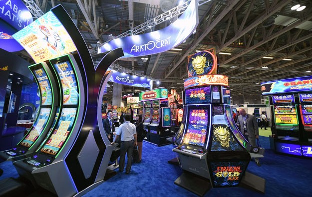 Aristocrat says no slot biz in Russia as pauses mobile games