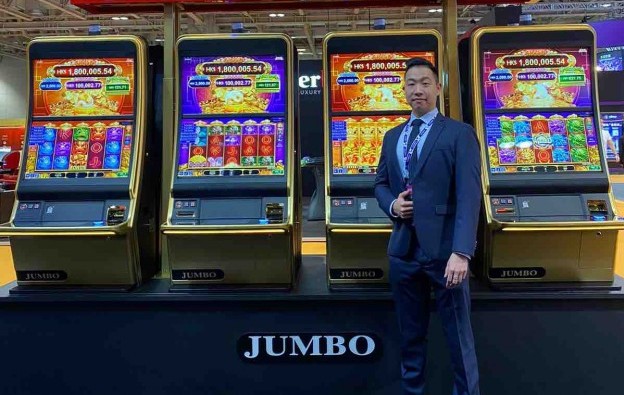 Jumbo shows Power Lion slot game at the 2019 MGS