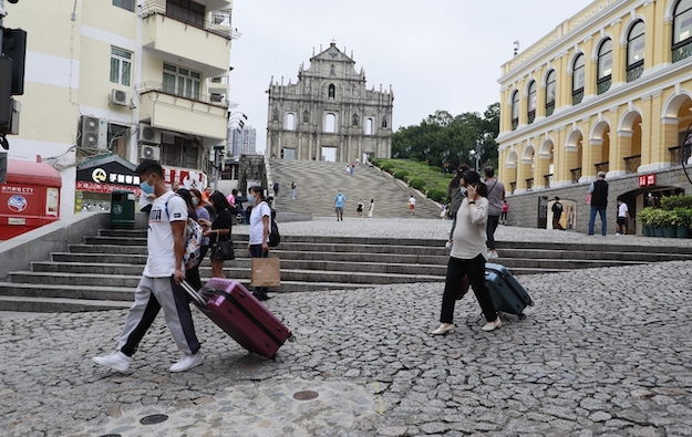 Macau visits at 91pct of pre-crisis only by 2025: govt