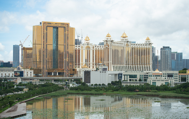 Macau op Galaxy back to 1H profit, flags special dividend