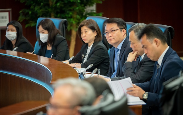 Macau assembly gives first nod to bet-credit bill