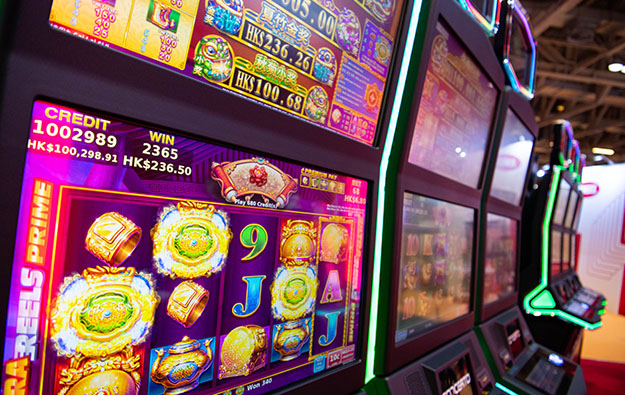 GGRAsia – Clock on all Macau slots by end 2024 warning players on use