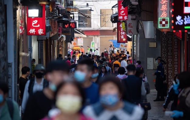 Jumlah pengunjung Macau merosot 5 peratus secara berurutan pada hari keenam CNY